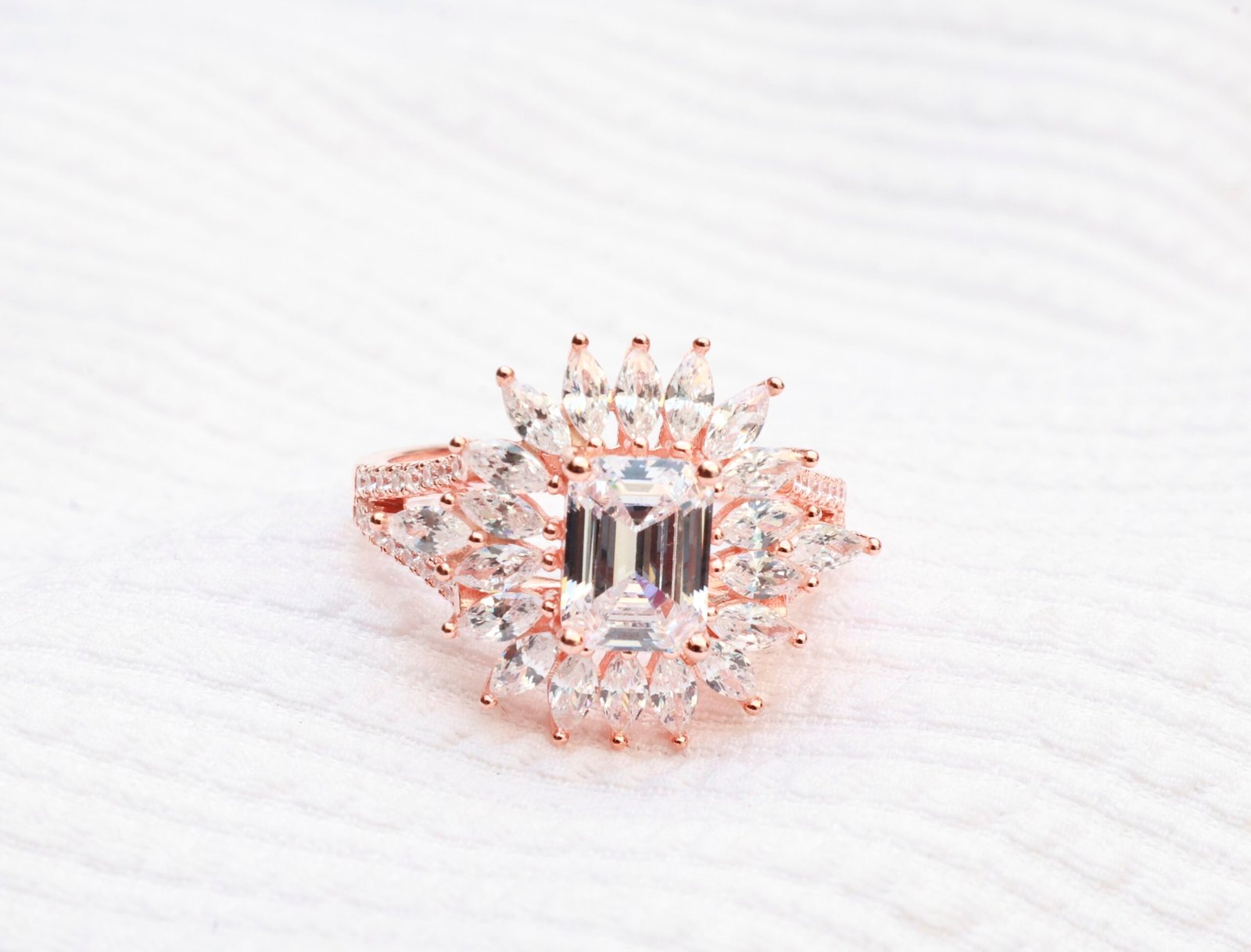 Gyary Solara Bloom Ring