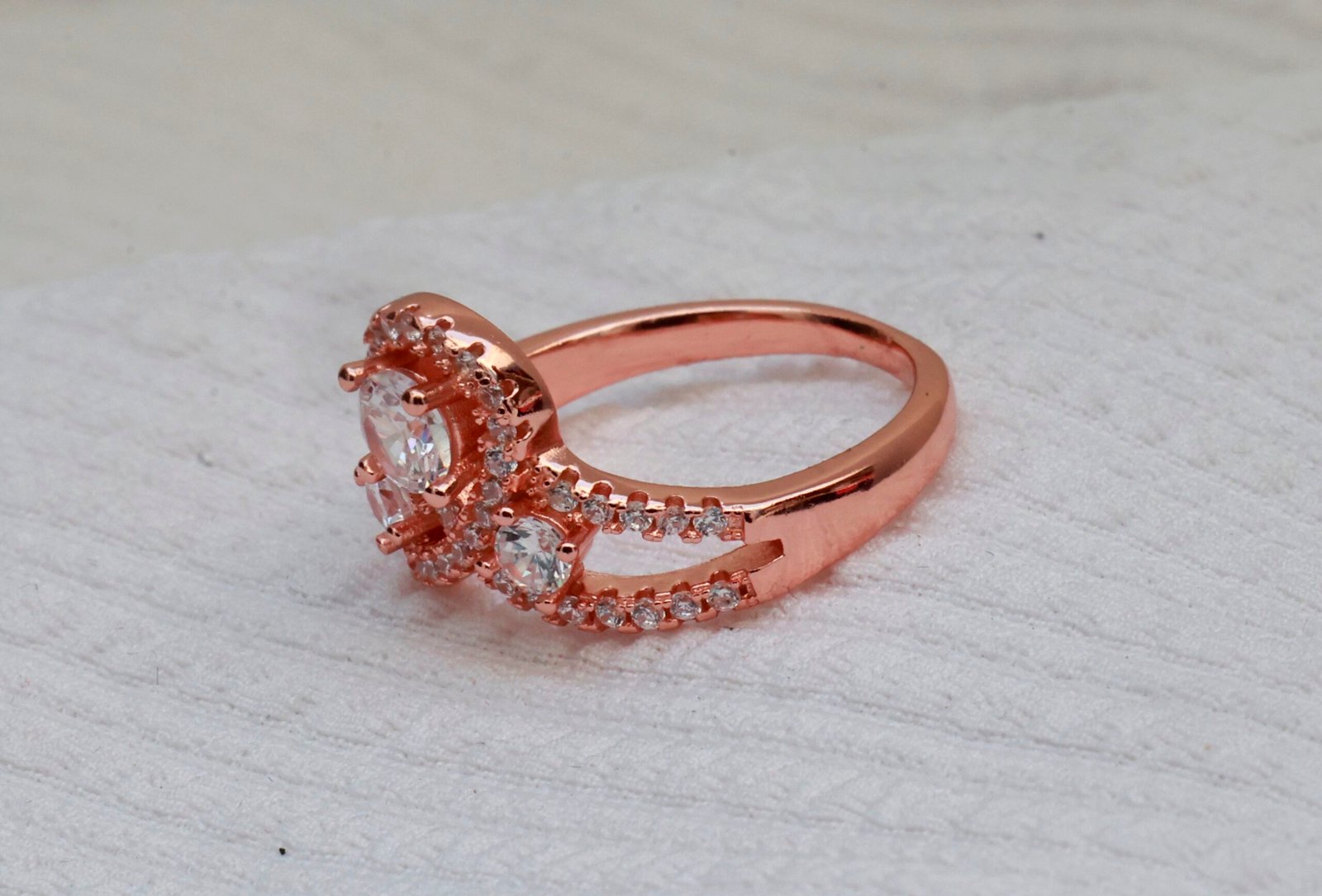 Gyary Trinity Luxe Ring