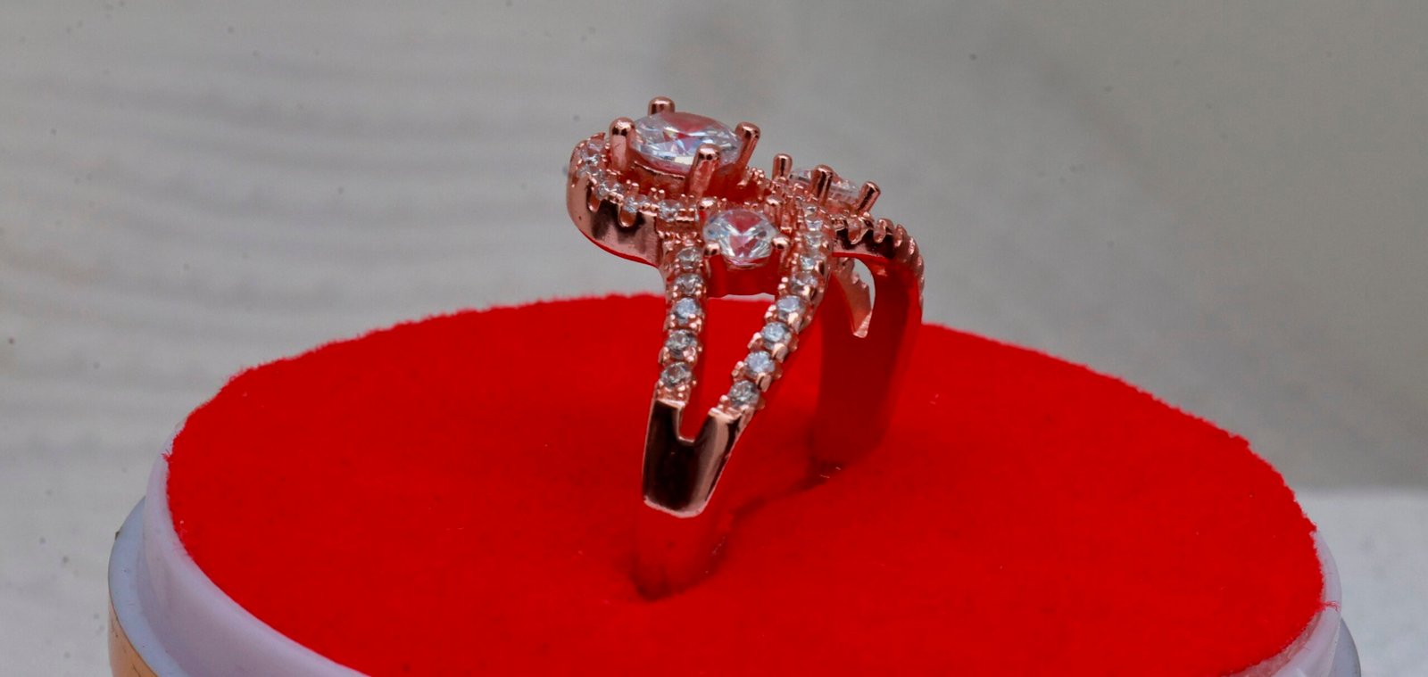 Gyary Trinity Luxe Ring