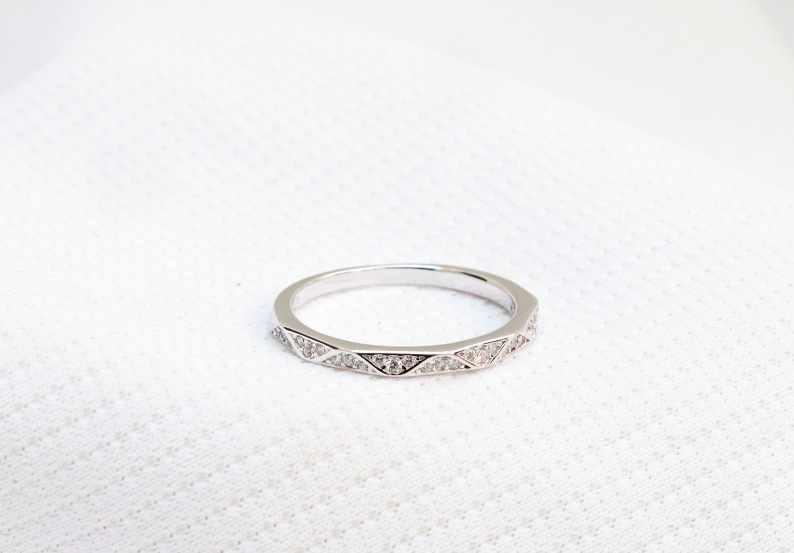 Gyary Élan Diamond Band