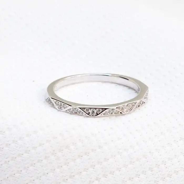 Gyary Élan Diamond Band