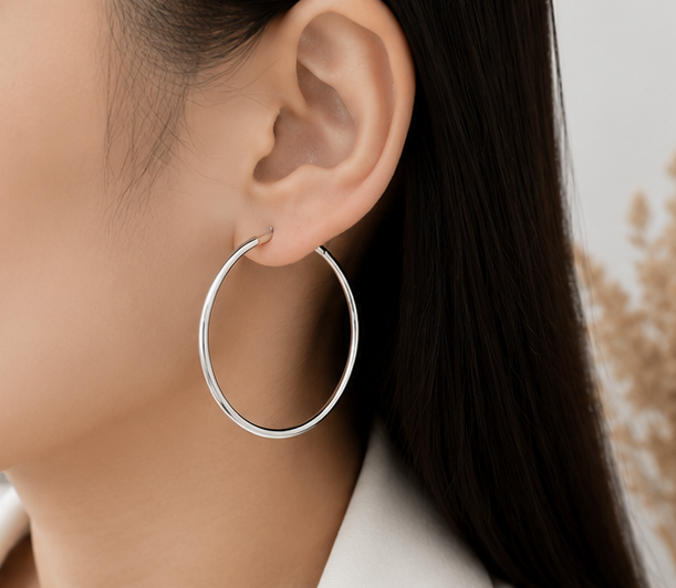 Gyary Luxe Oval Hoop Earrings