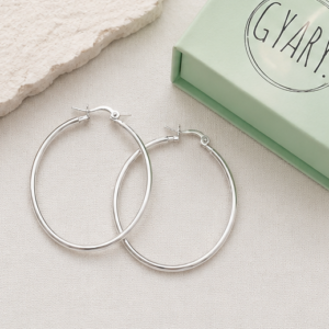 Gyary Luxe Oval Hoop Earrings