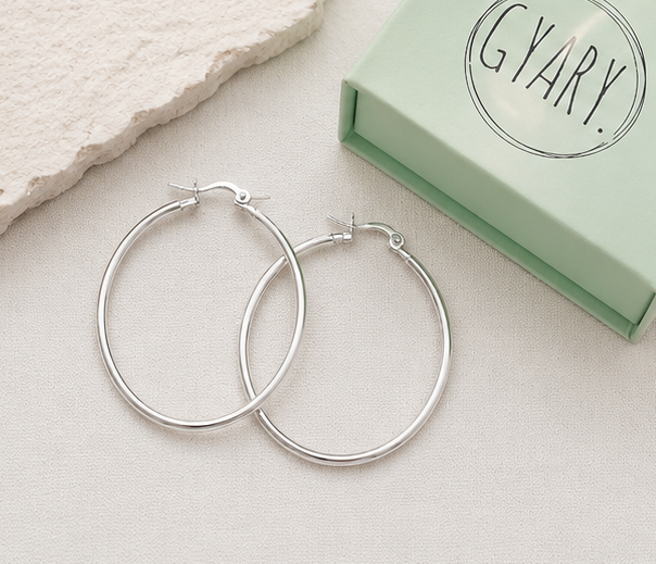 Gyary Luxe Oval Hoop Earrings