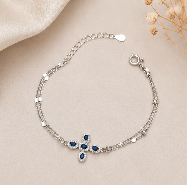 Gyary Sapphire Bloom Bracelet