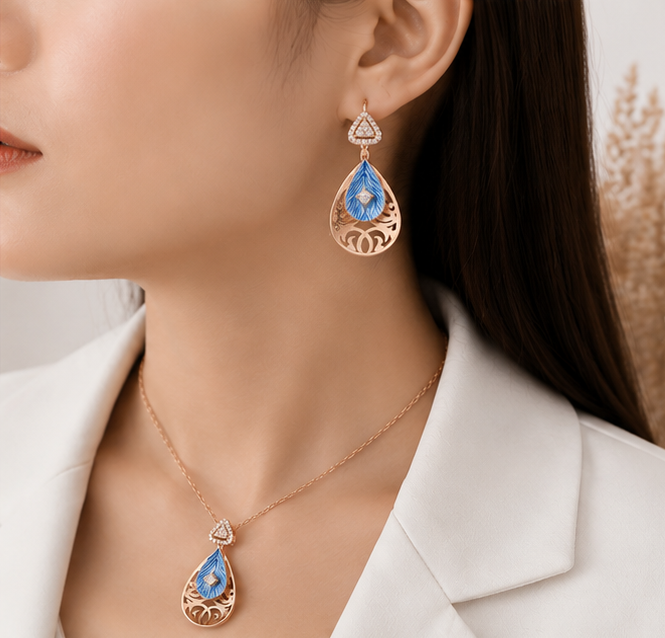 Gyary Royal Azure Necklace Set