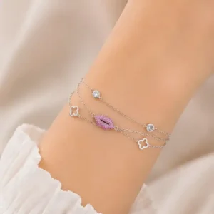 Gyary Rosé Kiss Bracelet