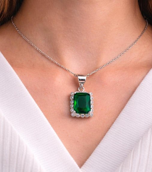 Gyary Sterling Silver Emerald-Cut Green Pendant