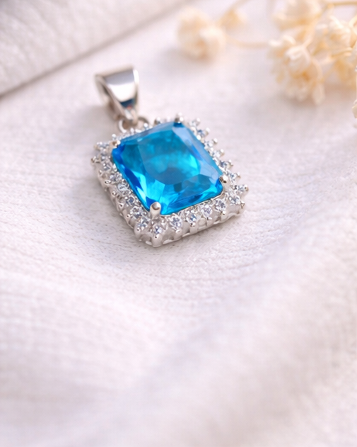 Gyary Sterling Silver Blue Emerald-Cut Pendant