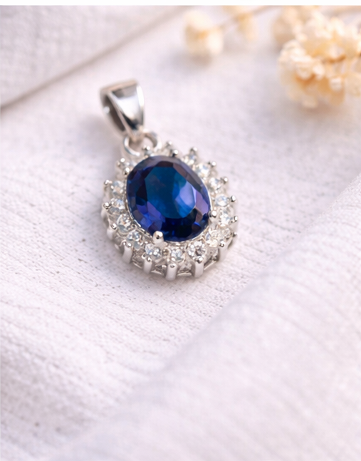 Gyary Oval Blue Stone Pendant