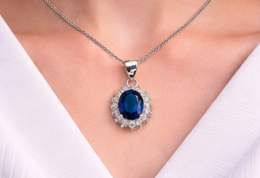 Gyary Oval Blue Stone Pendant