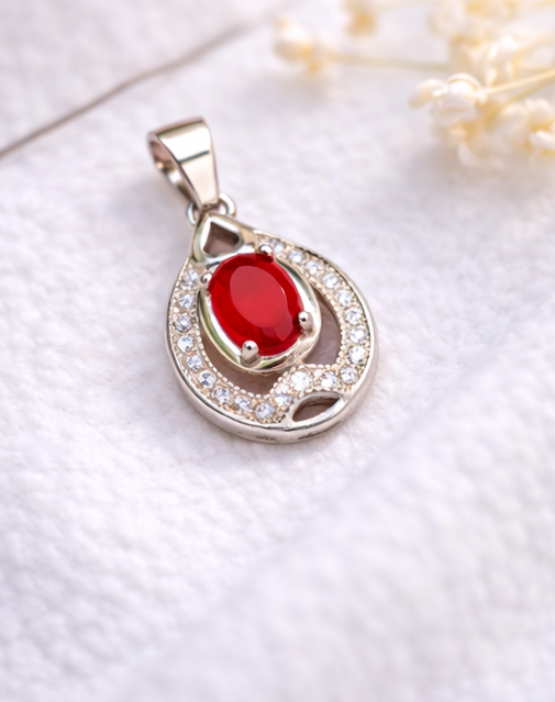 Gyary Red Oval Teardrop Pendant