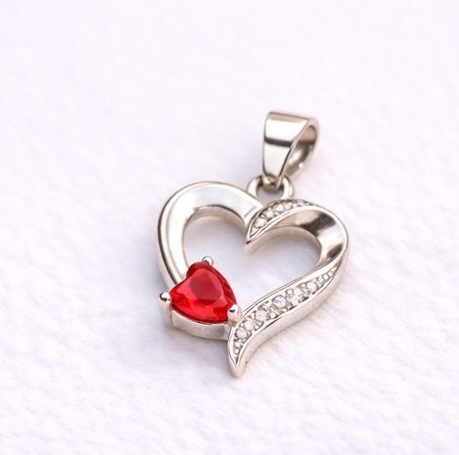 Gyary Open Heart Pendant