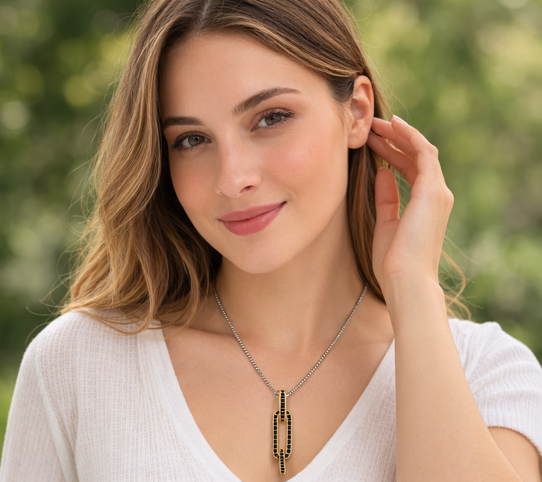 Gyary Gold Link Pendant – Black Crystal Paperclip Charm with Pavé Stones