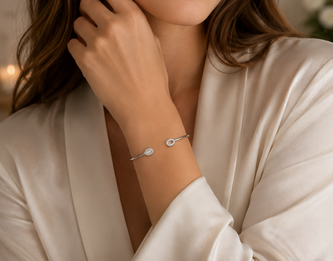 Gyary Halo Twin Circle Silver Cuff Bracelet