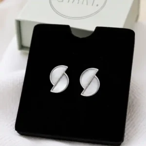 Gyary Luna Pearl Geometry Stud Earrings