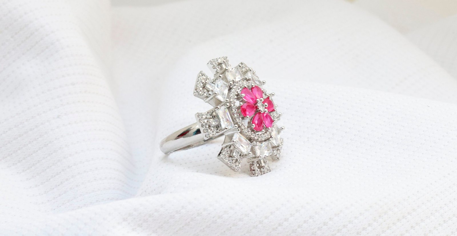 Gyary Blush Radiance Ring