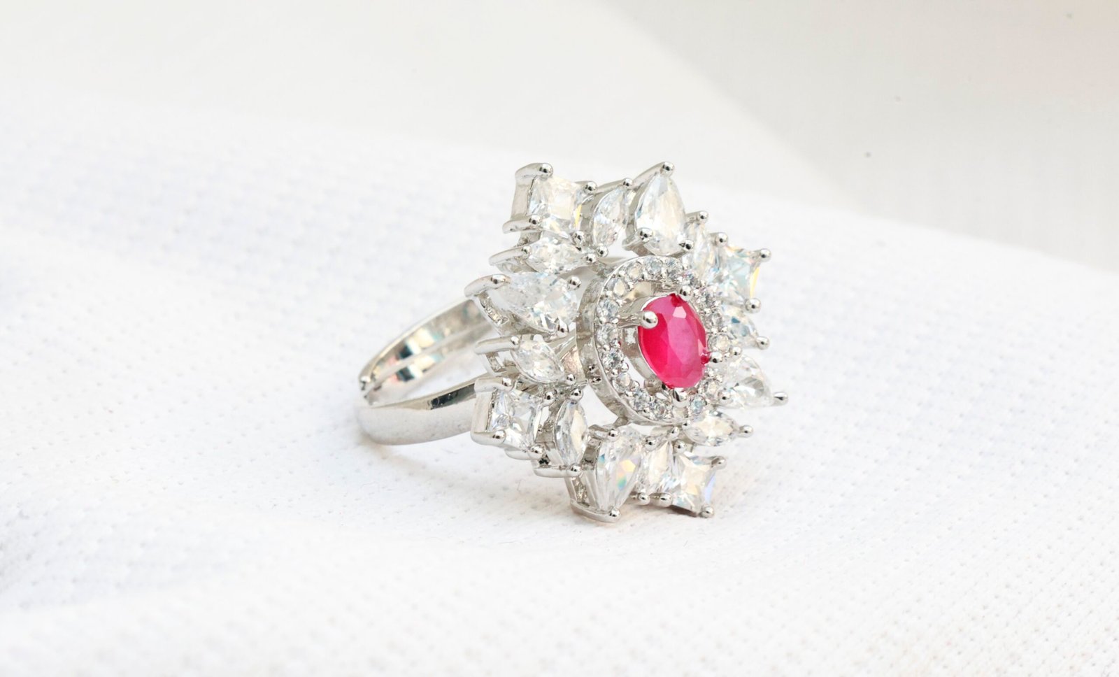 Gyary Blush Radiance Ring