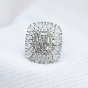 Gyary Moonlit Bloom Ring