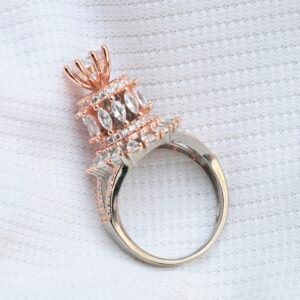 Gyary Regal Crown Ring
