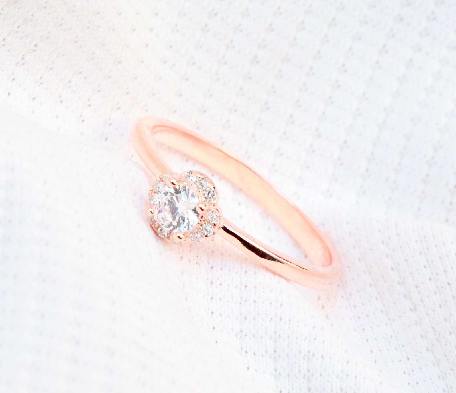 Gyary Rose Halo Solitaire Ring