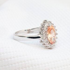 Gyary Sunset Halo Ring
