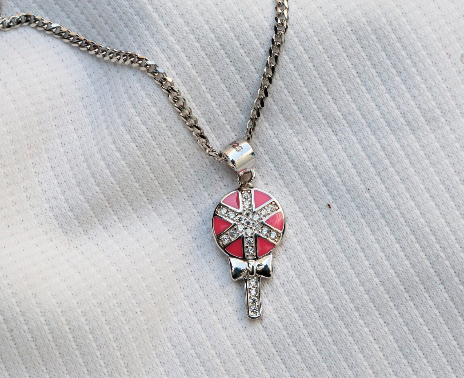 Gyary Pink Candy Lollipop Pendant