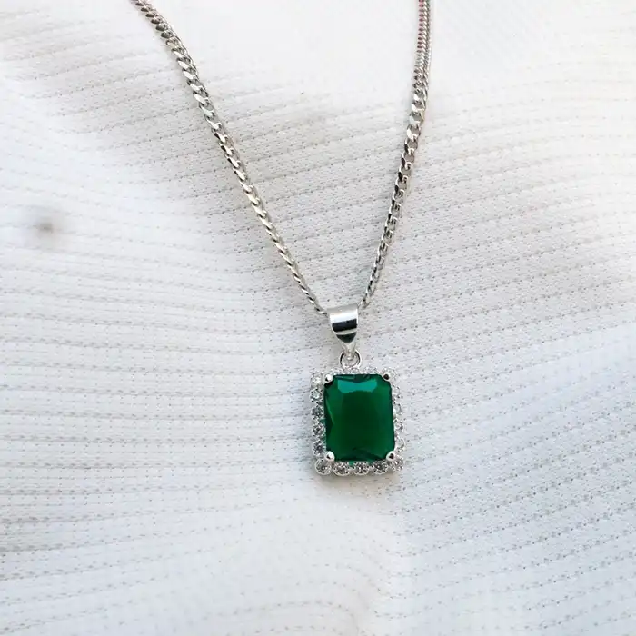 Gyary Sterling Silver Emerald-Cut Green Pendant