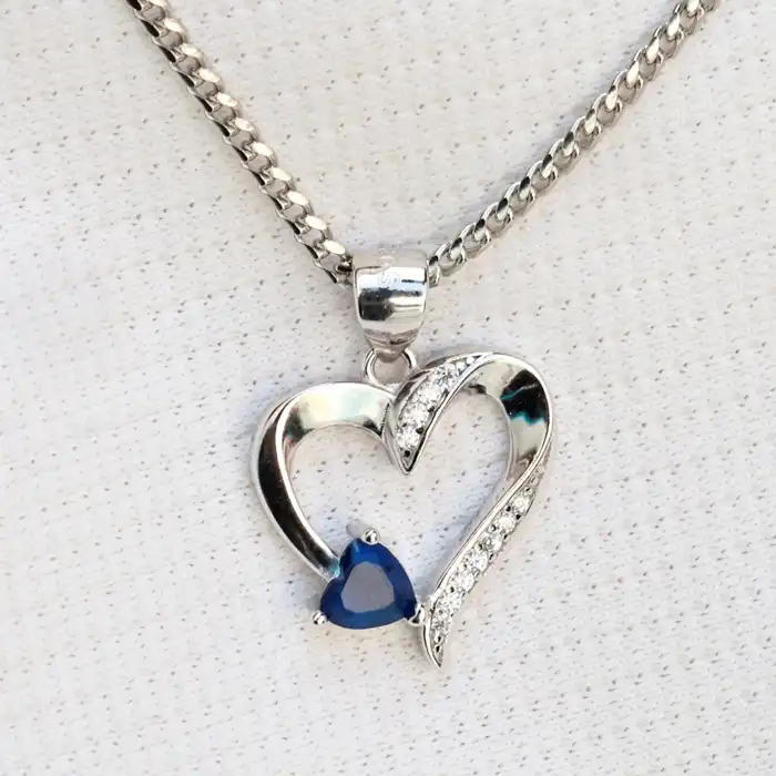 Gyary Open Heart Blue Stone Pendant