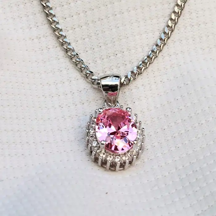 Gyary Pink Round Pendant