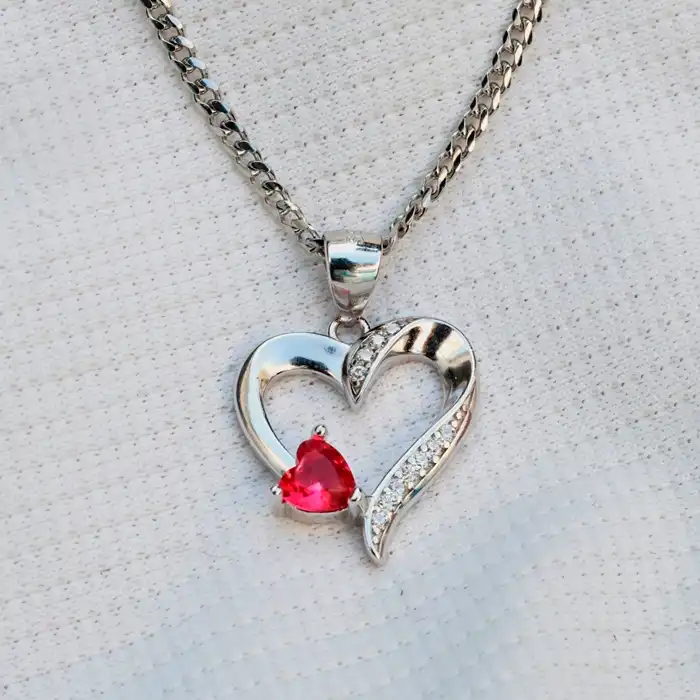 Gyary Open Heart Pendant