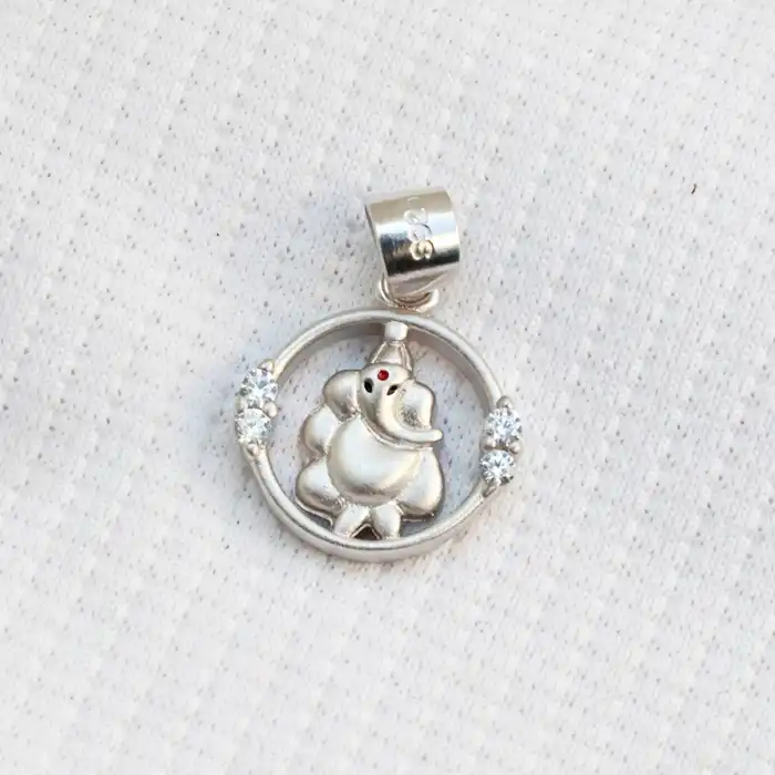 Gyary Sterling Silver Lord Ganesha Pendant