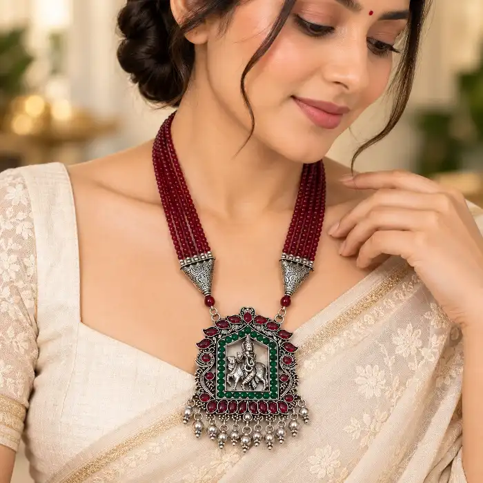 Gyary Krishna Heritage Pendant Necklace