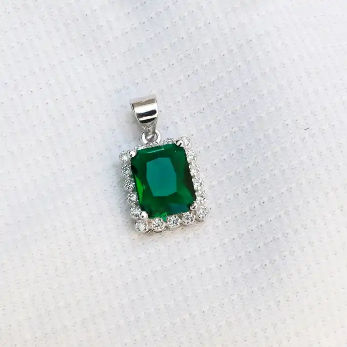 Gyary Sterling Silver Emerald-Cut Green Pendant