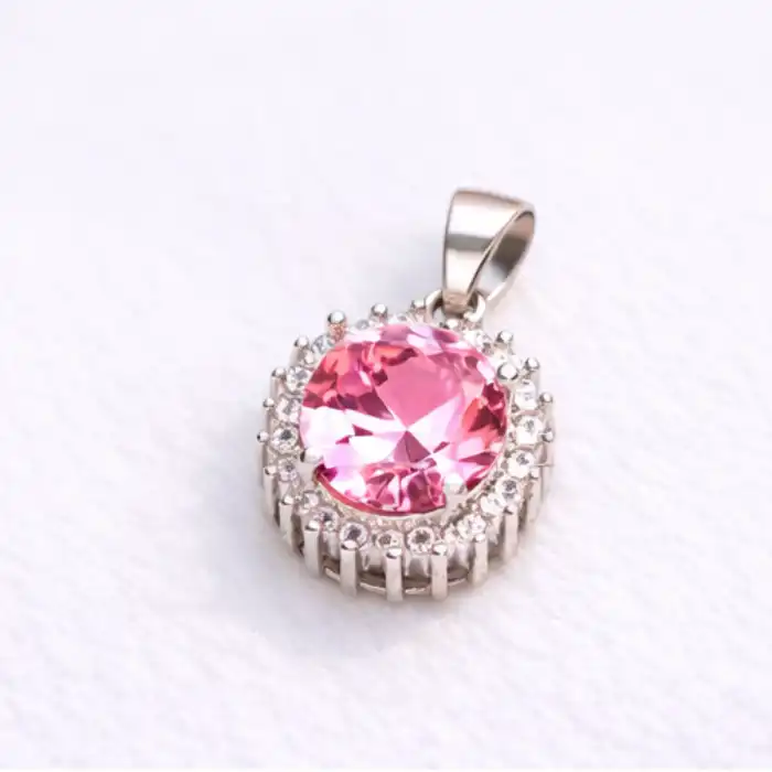 Gyary Pink Round Pendant