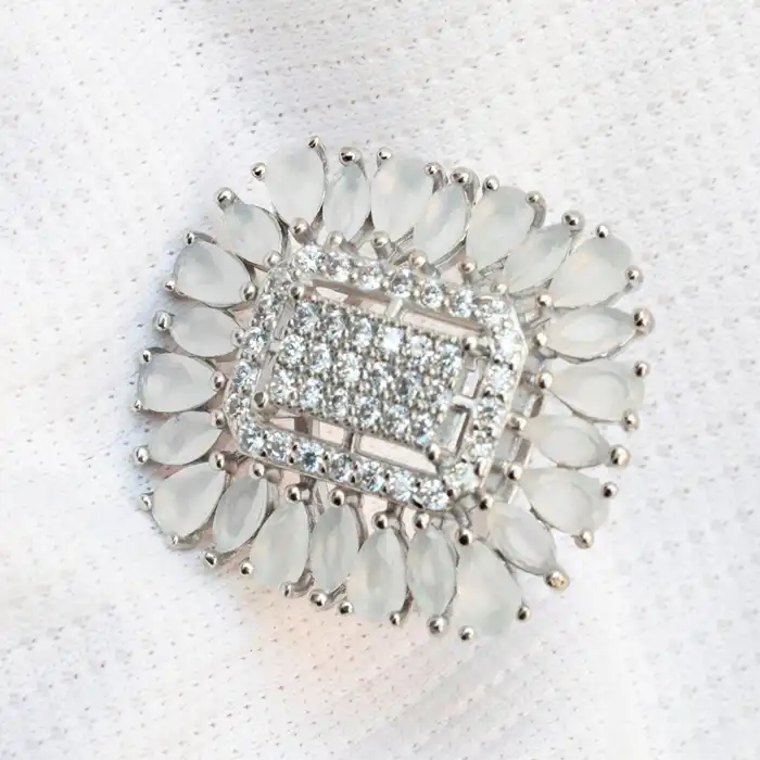 Gyary Moonlit Bloom Ring