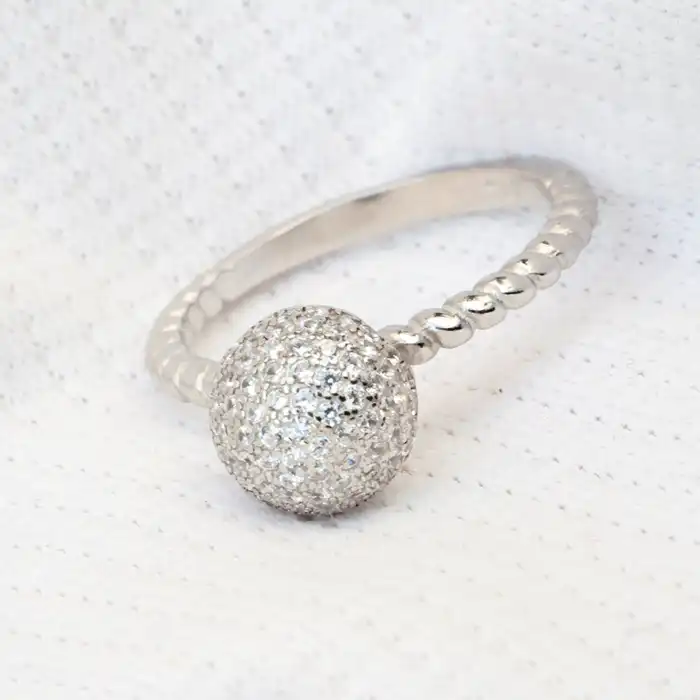 Gyary Celestial Spark Dome Ring