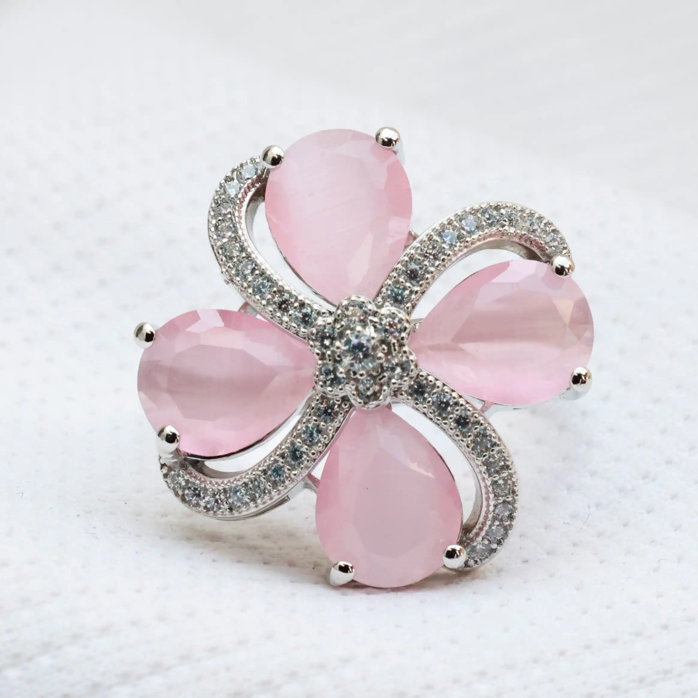 Gyary Blush Bloom Ring