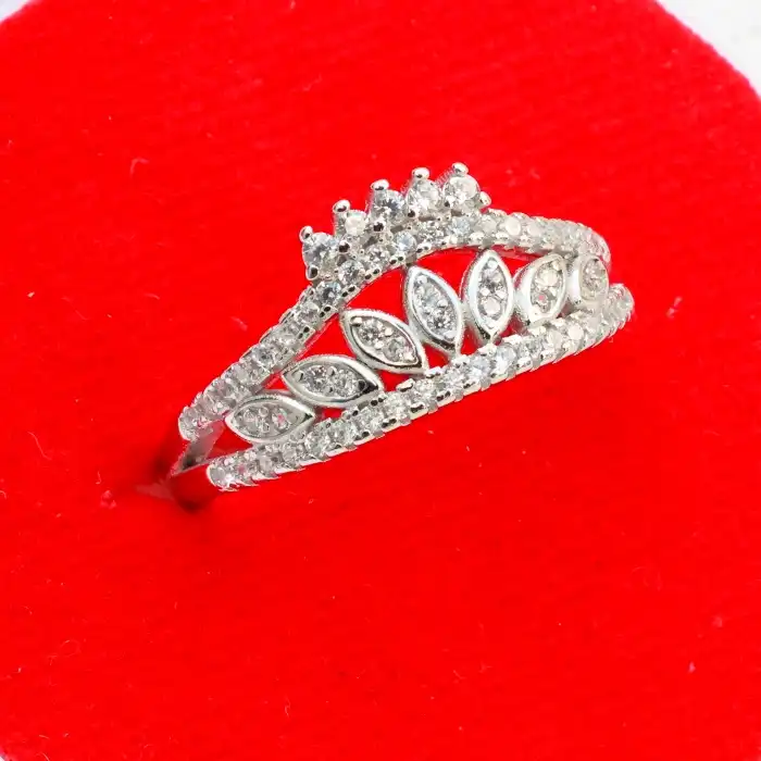 Gyary Silver Tiara Ring