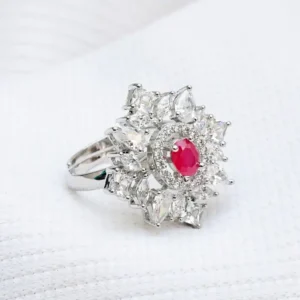 Gyary Scarlet Crown Ring