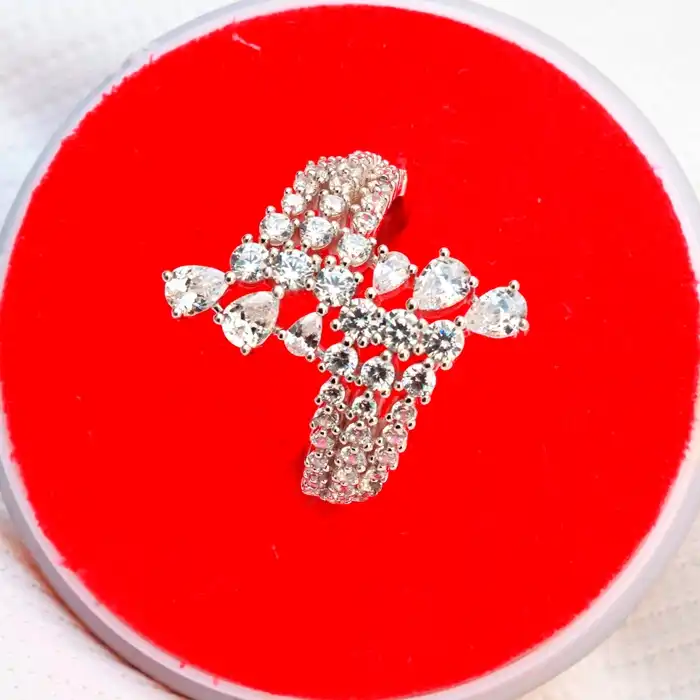 Gyary Celeste Crown Ring