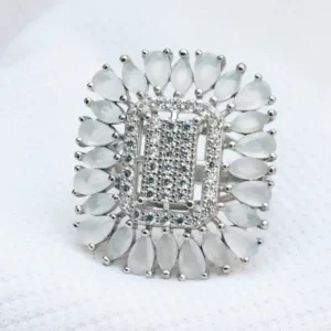 Gyary Moonlit Bloom Ring