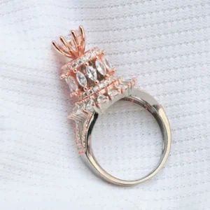 Gyary Regal Crown Ring