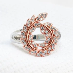 Gyary Rose Gold Laurel Halo Ring