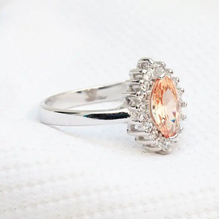 Gyary Sunset Halo Ring