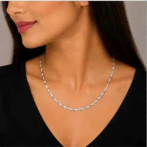 Gyary Luxe Diamond-Cut Silver Chain for Women
