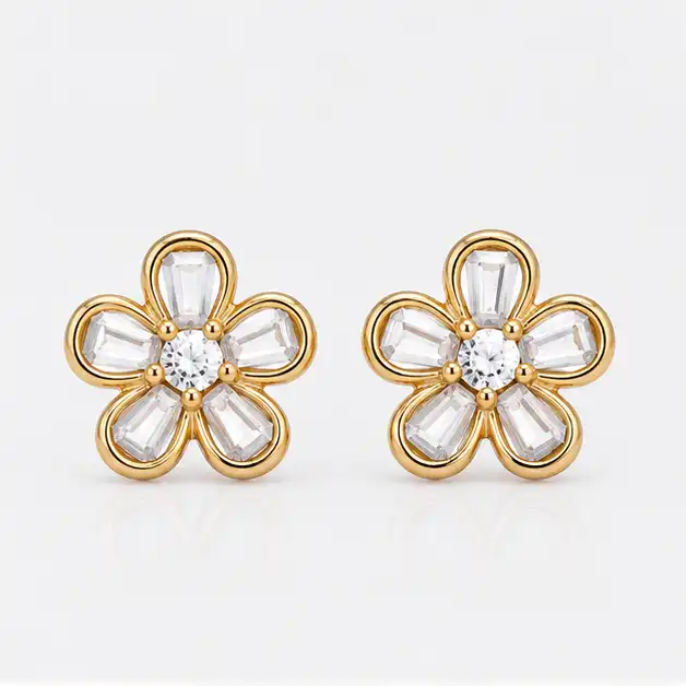 Gyary Daisy Bloom Stud Earrings