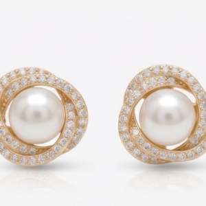 Gyary Pearl Halo Stud Earrings