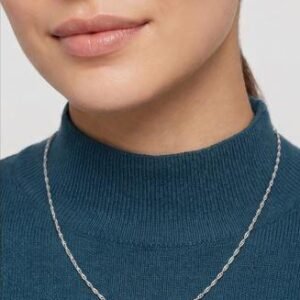 Gyary Twisted Sparkle Silver Chain for Women