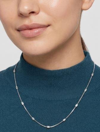 Gyary Aurora Beaded Box Chain for Women